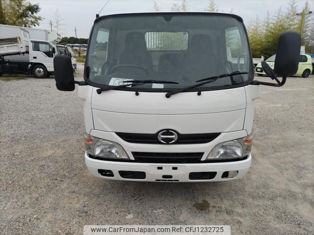hino dutro 2015 GOO_NET_EXCHANGE_0708016A30241019W004 image 2