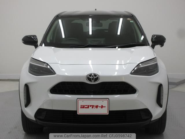 toyota yaris-cross 2023 quick_quick_5BA-MXPB15_MXPB15-3012225 image 2