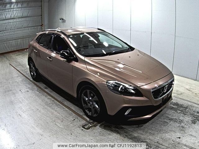 volvo v40 2015 -VOLVO--Volvo V40 MB420XC-YV1MZ402CF2077049---VOLVO--Volvo V40 MB420XC-YV1MZ402CF2077049- image 1