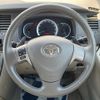 toyota isis 2010 CFJ1594610 image 12