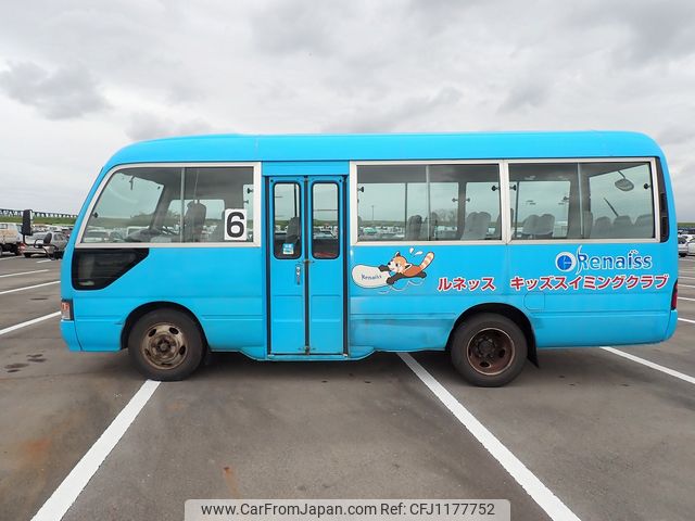 toyota coaster 2000 25112506 image 2