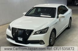 toyota crown 2015 CFJ1535872