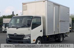 hino dutro 2018 CFJ1543741