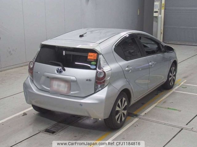 toyota aqua 2014 -TOYOTA--AQUA NHP10-6314436---TOYOTA--AQUA NHP10-6314436- image 2