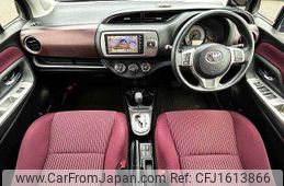 toyota vitz 2015 CFJ1613866