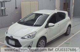 toyota aqua 2015 -TOYOTA 【豊田 530ﾇ 412】--AQUA DAA-NHP10--NHP10-6387800---TOYOTA 【豊田 530ﾇ 412】--AQUA DAA-NHP10--NHP10-6387800-