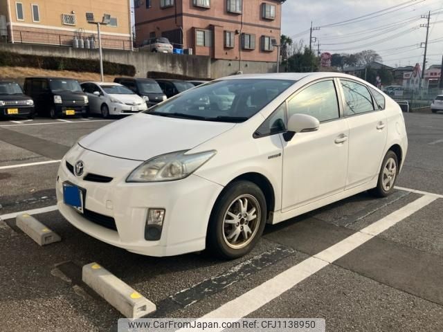 toyota prius 2010 -TOYOTA--Prius DAA-ZVW30--ZVW30-5213585---TOYOTA--Prius DAA-ZVW30--ZVW30-5213585- image 1