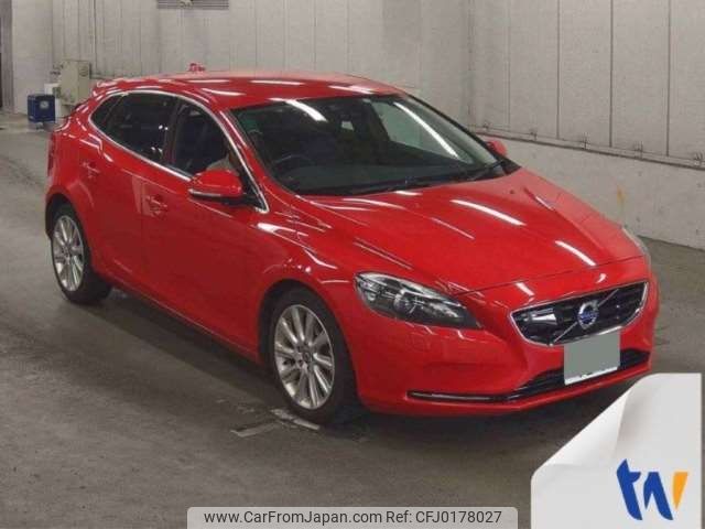 volvo v40 2013 -VOLVO--Volvo V40 DBA-MB4164T--YV1MV485BE2094763---VOLVO--Volvo V40 DBA-MB4164T--YV1MV485BE2094763- image 1