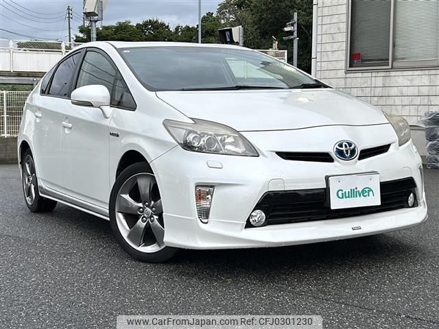 toyota prius 2013 -TOYOTA--Prius DAA-ZVW30--ZVW30-1660755---TOYOTA--Prius DAA-ZVW30--ZVW30-1660755- image 1