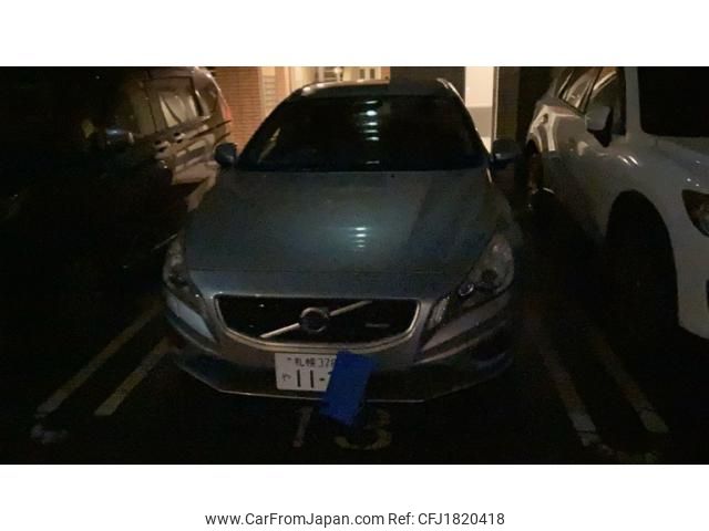 volvo v60 2012 CFJ1820418 image 1