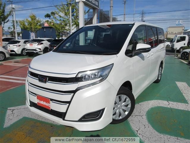 toyota noah 2018 CFJ1672959 image 1