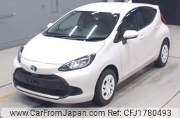 toyota aqua 2024 CFJ1780493