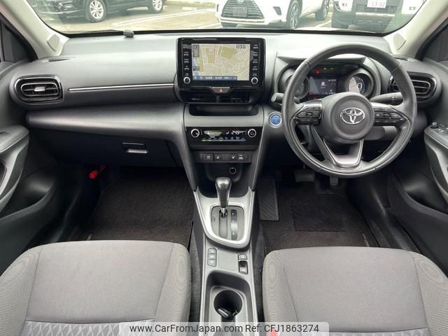 toyota yaris-cross 2022 CFJ1863274 image 2