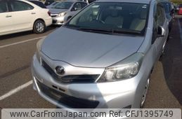 toyota vitz 2013 -TOYOTA--Vitz DBA-NSP130--NSP130-2110611---TOYOTA--Vitz DBA-NSP130--NSP130-2110611-