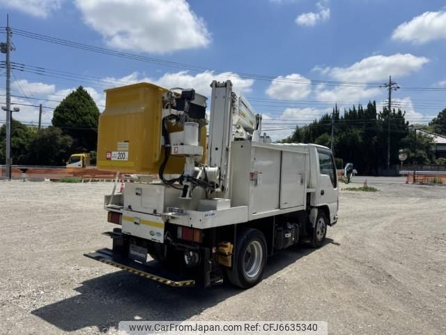 isuzu elf-truck 2013 CFJ6635340 image 2