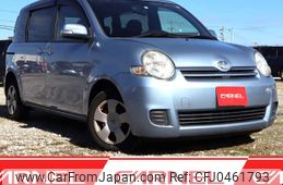 toyota sienta 2011 H12122