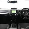 chrysler jeep-wrangler 2013 CFJ1657210 image 24