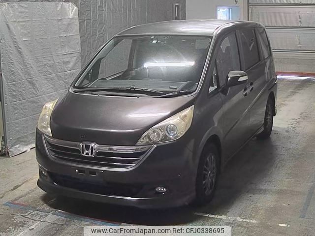 honda stepwagon 2005 -HONDA--Stepwgn RG1-1033255---HONDA--Stepwgn RG1-1033255- image 1