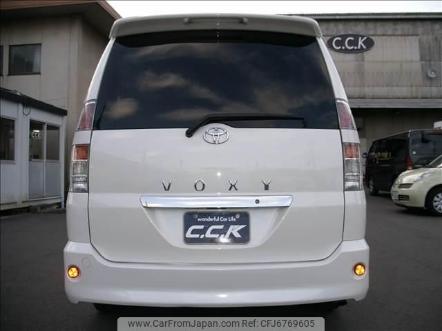 由良ページ 2004 TOYOTA NOAH X AZR65G - 933 - USS Sapporo - 299425 Japanese