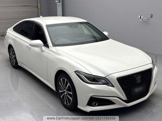 toyota crown 2018 CFJ1756354 image 1