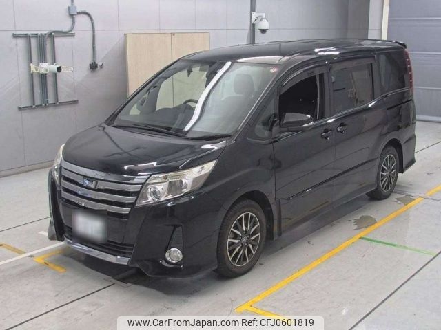 toyota noah 2014 -TOYOTA 【浜松 302さ9140】--Noah ZRR80W-0045686---TOYOTA 【浜松 302さ9140】--Noah ZRR80W-0045686- image 1