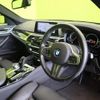 bmw 5-series 2017 quick_quick_DBA-JA20_WBAJA52090G454618 image 10