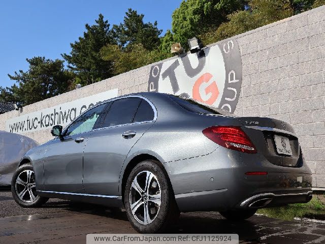 mercedes-benz e-class 2019 CFJ1125924 image 2