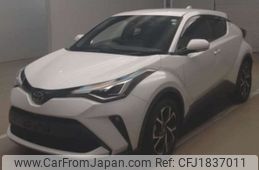 toyota c-hr 2022 CFJ1837011