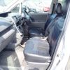 toyota noah 2008 NIKYO_LK69003 image 17