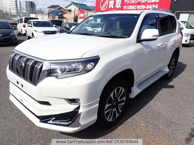 toyota land-cruiser-prado 2023 25011101 image 1