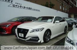 toyota crown 2018 CFJ1864049