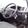 toyota hiace-van 2013 REALMOTOR_N2023090259F-10 image 16