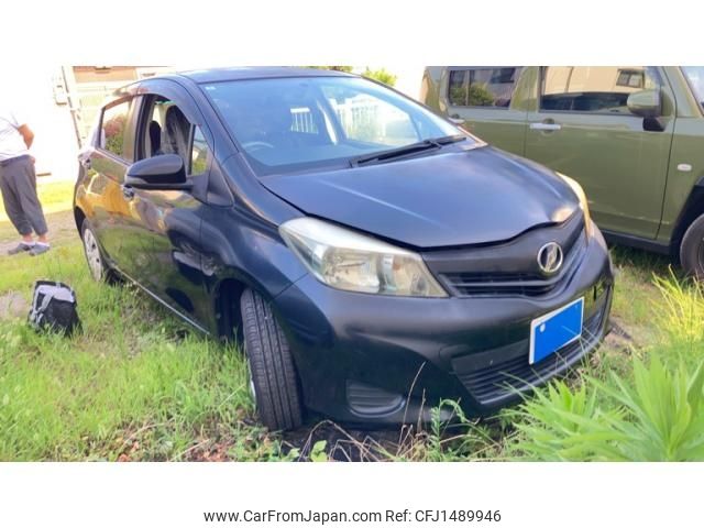 toyota vitz 2012 -TOYOTA--Vitz DBA-KSP130--KSP130-2052209---TOYOTA--Vitz DBA-KSP130--KSP130-2052209- image 1