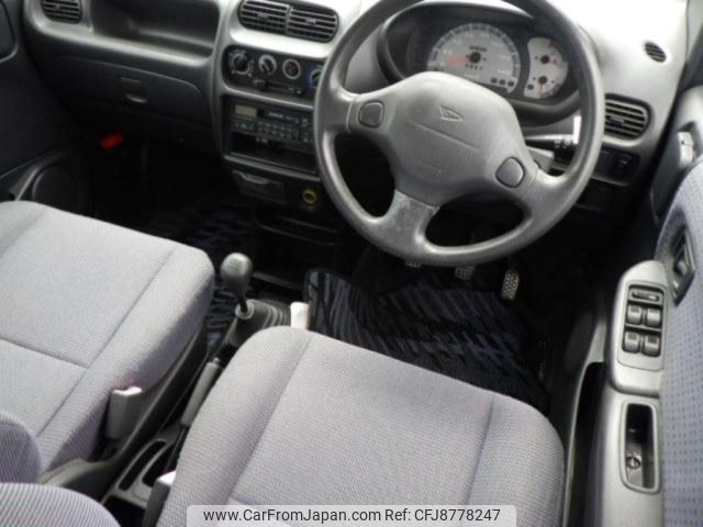 スカラデイグランレゼルバ1993,エチベリアレゼルバシラー2002 2001 Daihatsu Move L900S - Car Price $2,827