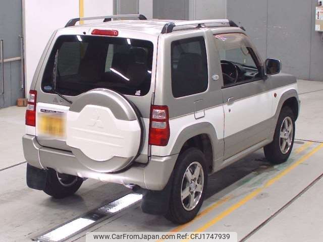 mitsubishi pajero-mini 2003 CFJ1747939 image 2