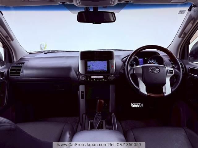 toyota land-cruiser-prado 2013 quick_quick_CBA-TRJ150W_TRJ150-0035411 image 2