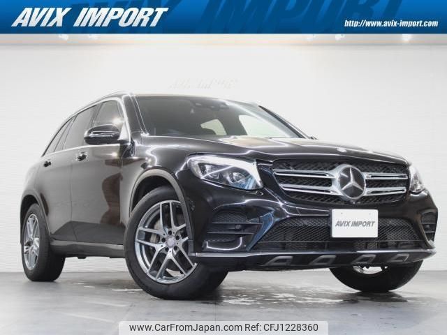 mercedes-benz glc-class 2016 quick_quick_253946C_WDC2539462F049694 image 1