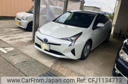toyota prius 2016 -TOYOTA--Prius DAA-ZVW55--ZVW55-8009105---TOYOTA--Prius DAA-ZVW55--ZVW55-8009105-
