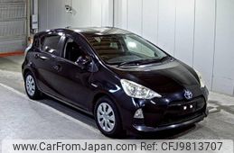 toyota aqua 2013 -TOYOTA--AQUA NHP10-6215994---TOYOTA--AQUA NHP10-6215994-