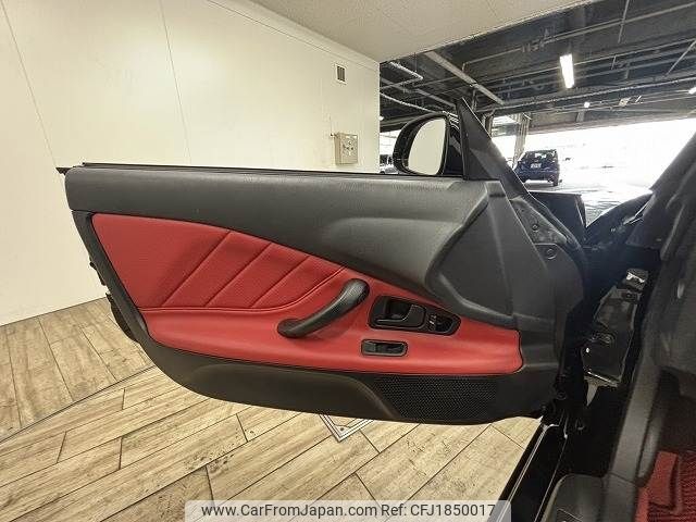 honda s2000 1999 CFJ1850017 image 2