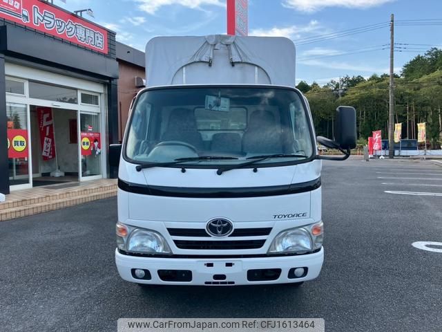 toyota toyoace 2013 CFJ1613464 image 2