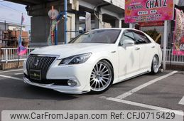 toyota crown-majesta 2013 GOO_JP_700102067530250201003