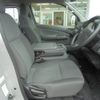 nissan nv350-caravan-van 2020 CFJ1582508 image 6