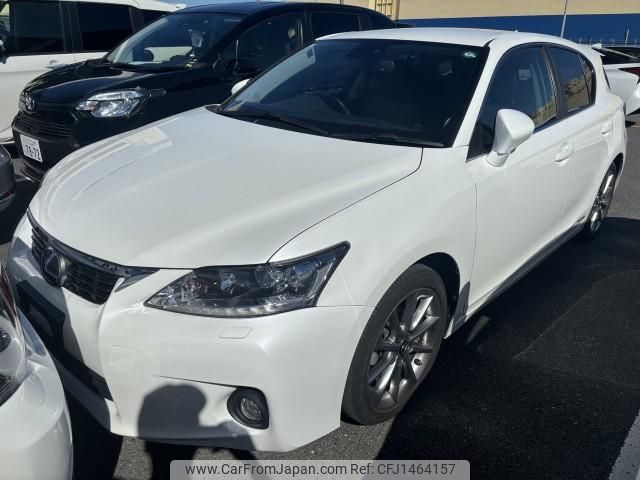 lexus ct 2013 quick_quick_DAA-ZWA10_ZWA10-2146041 image 1