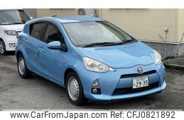 toyota aqua 2013 quick_quick_DAA-NHP10_2232587