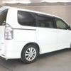 toyota voxy 2012 CFJ1696689 image 2
