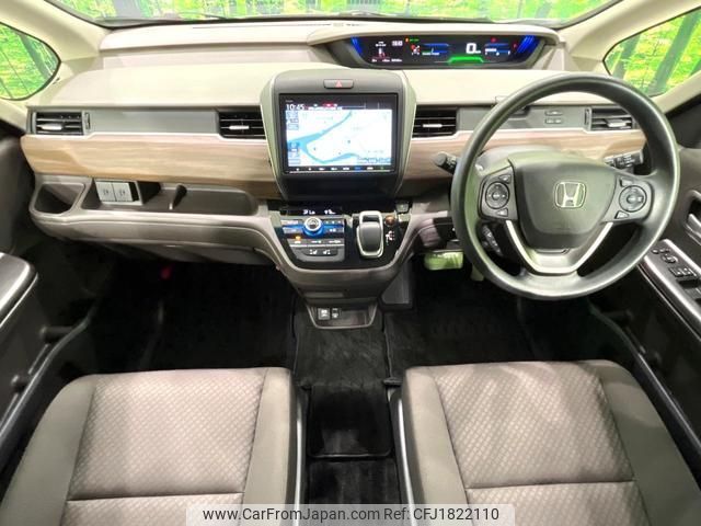 honda freed-hybrid 2022 CFJ1822110 image 2