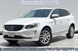 volvo xc60 2017 quick_quick_DD4204TXC_YV1DZA8RDH2207080