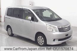 toyota noah 2012 CFJ1570874