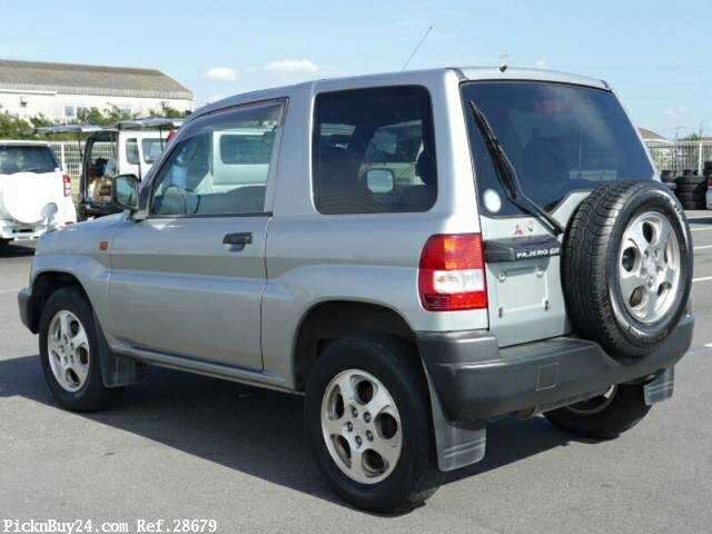 mitsubishi pajero-io 1998 CFJ0240338 image 2
